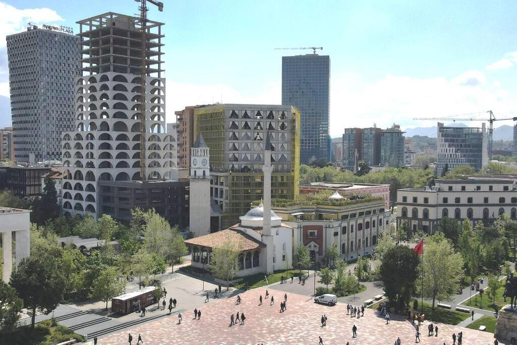 Central Apartment Tirana Exteriör bild